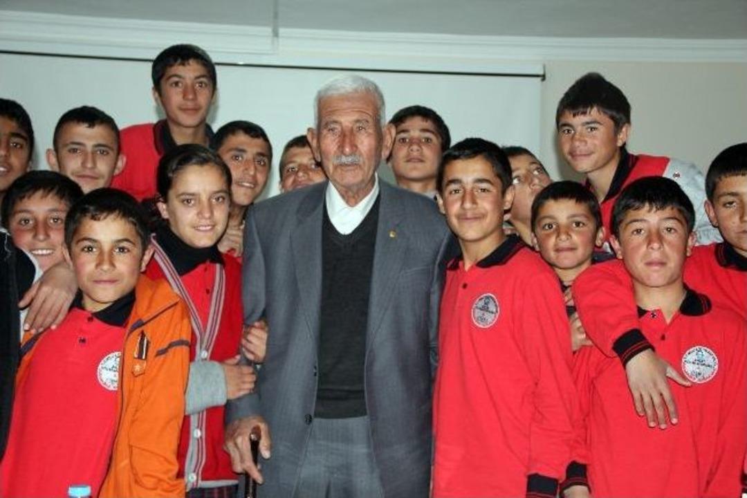 &lsquo;yaşayan İnsan Hazinesi&rsquo; &Ouml;ğrencilerle Buluştu