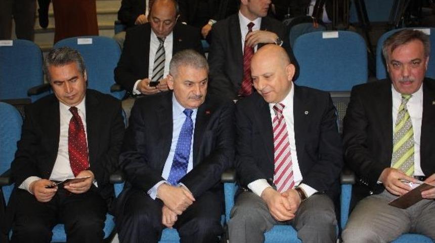 Bakan Yıldırım &lsquo;piri Reis Sempozyumu&rsquo;na Katıldı