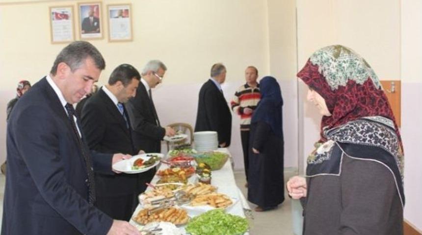 Başkan Albayrak İmam Hatip Lisesini Ziyaret Etti