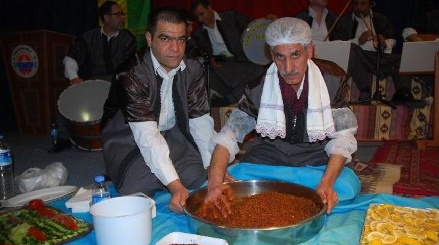 Urfa&rsquo;nın Kurtuluşuna Sıra Geceli Kutlama