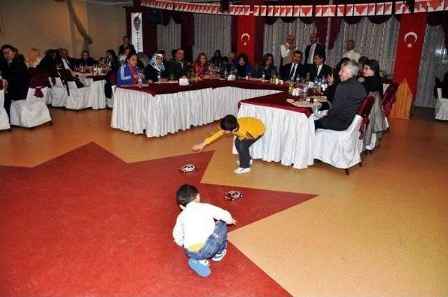 Polis Evinde Ağlatan Yemek