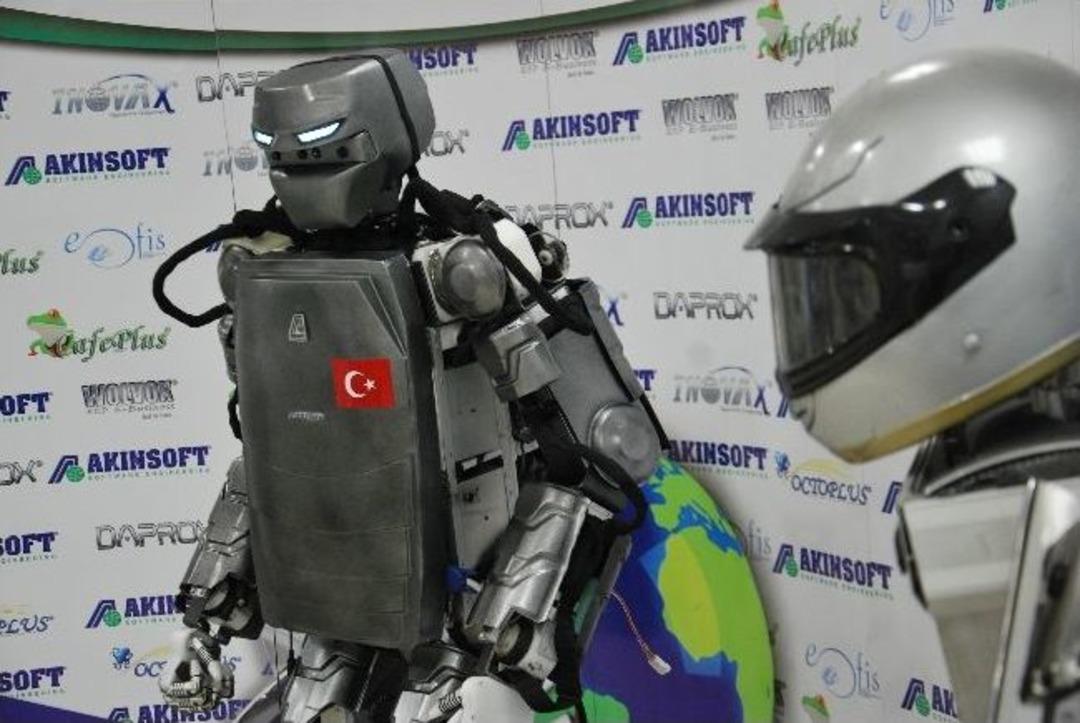 İşte İnsansı Robot &ldquo;akıncı-2&rdquo;