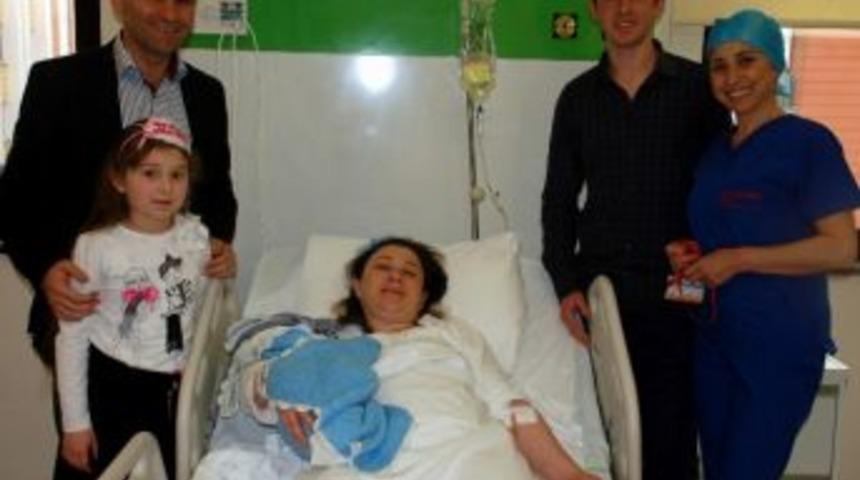 Aydın, 3. Kez Baba Oldu