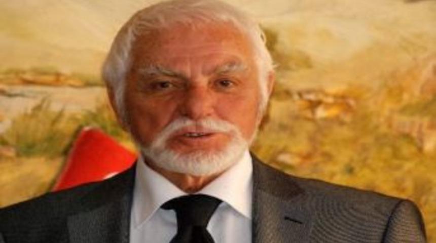 Tiyatrocu Semih Sergen'den Mevlana S&ouml;yleşisi