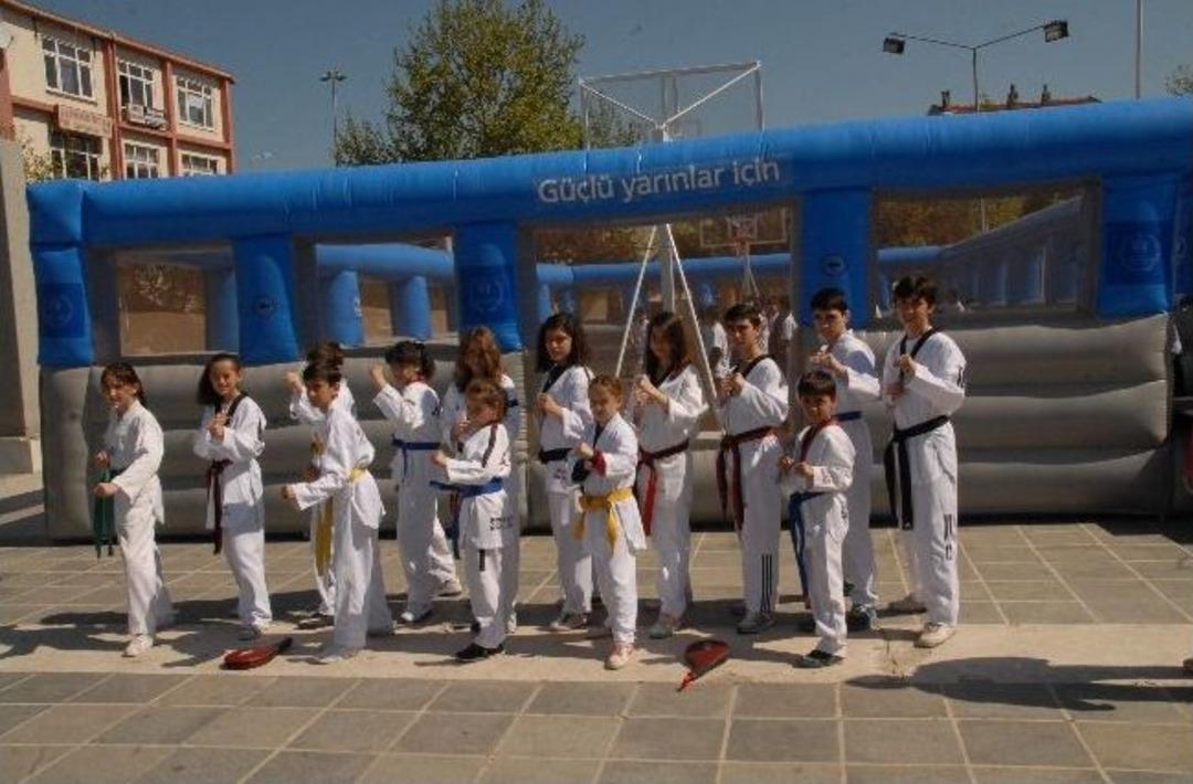 Spor Tırı &Ccedil;anakkale&rsquo;de