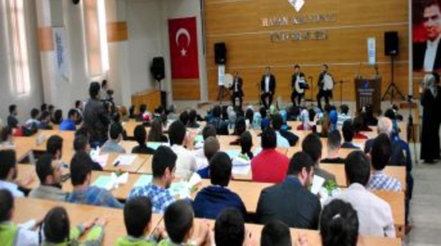 Kutlu Doğum Etkinliğinde D&uuml;nyanın Renkleri Buluştu