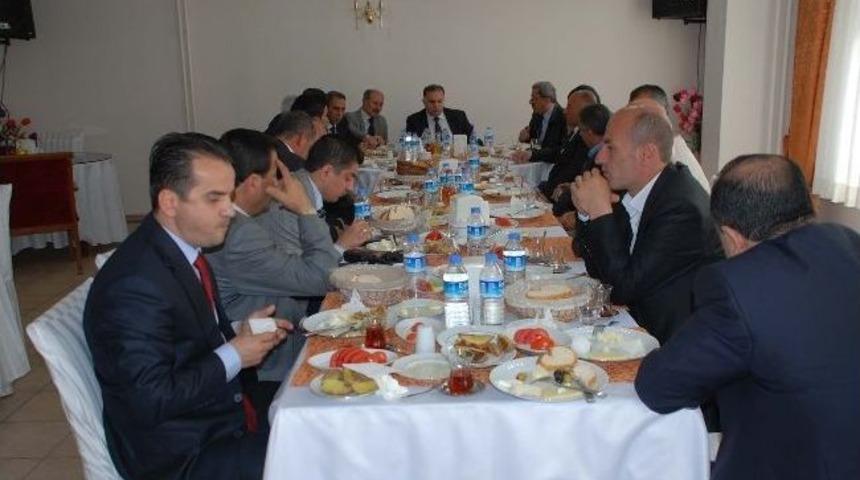 Başkan Alaydın Muhtarlarla Kahvaltıda Buluştu