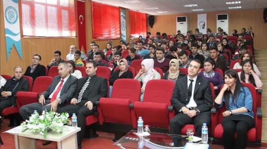 Be&uuml;'de İnternet Şenliği