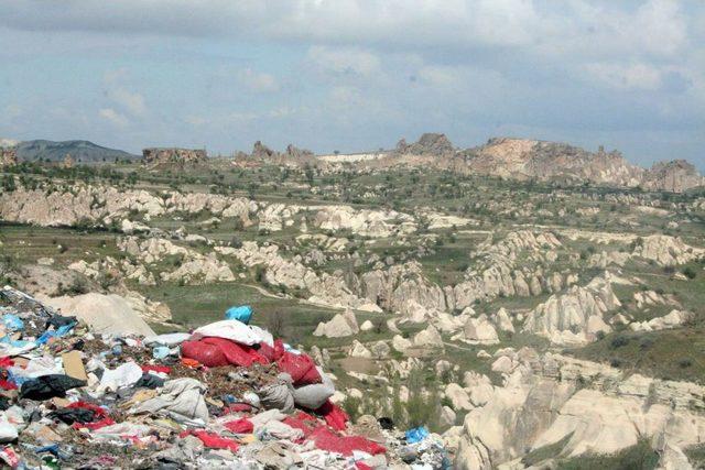 Peribacaları Ile Kaplı Ortahisar Vadisi Çöp Vadisi Oldu