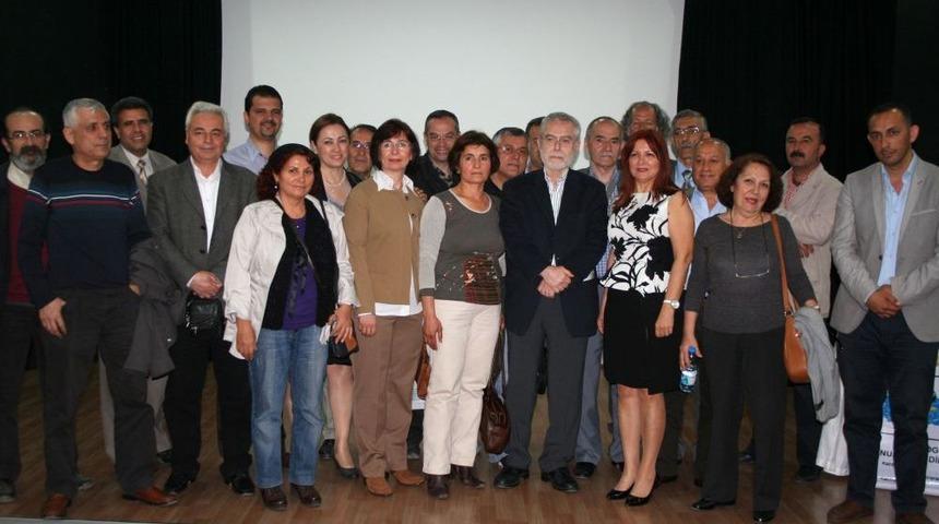 &Acirc;kil İnsanlar'dan Prof. Dr. Oran: Başbakan Cesur Bir Karar Aldı