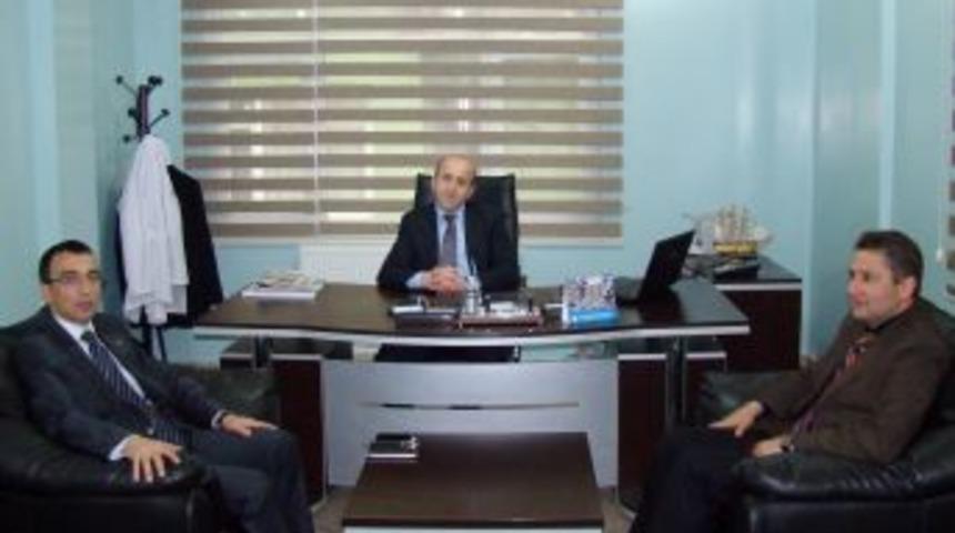 Kaymakam Arslan: Gelişmişlik D&uuml;zeyi Ile Kitap Okuma Doğru Orantılı