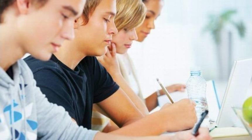 Hk&uuml;&rsquo;de &lsquo;sınav Kaygısı&rsquo; Ele Alınacak