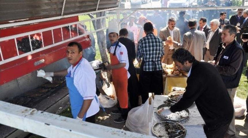 Fuar&rsquo;da Alabalık İkramı