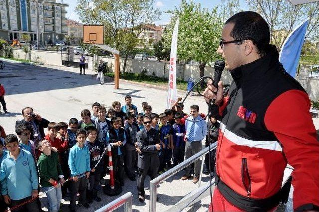 Simülasyonlu Deprem Eğitimi