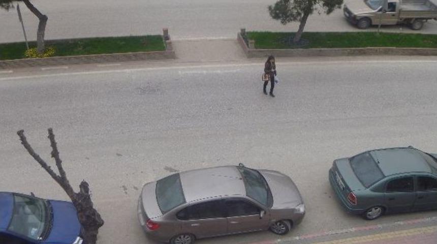 Bilecik'te S&uuml;r&uuml;c&uuml;ler Park Yasağına Uymuyor