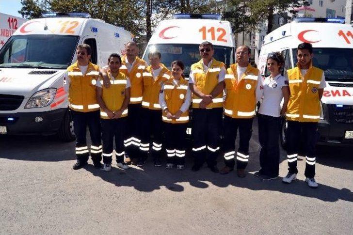 İl Sağlık Müdürlüğüne 6 Yeni Ambulans G2