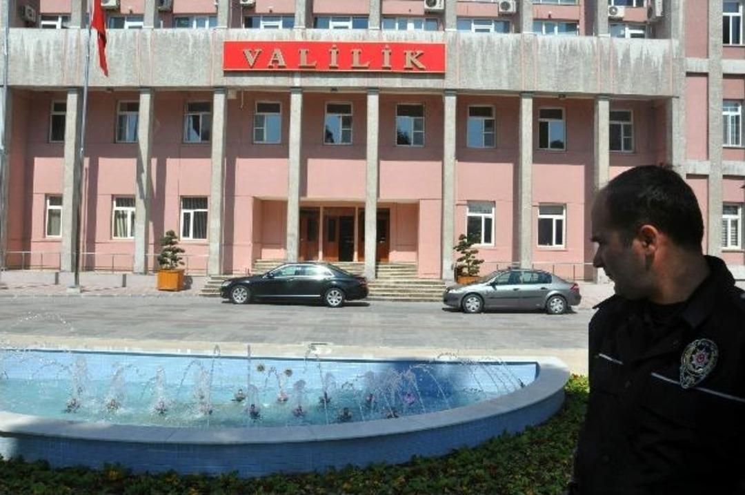 Balıkesir Valiliği'ndeki "t.c." Krizi Sona Erdi