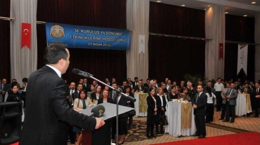 Sel&ccedil;uk&rsquo;ta 38. Yıl Coşkusu