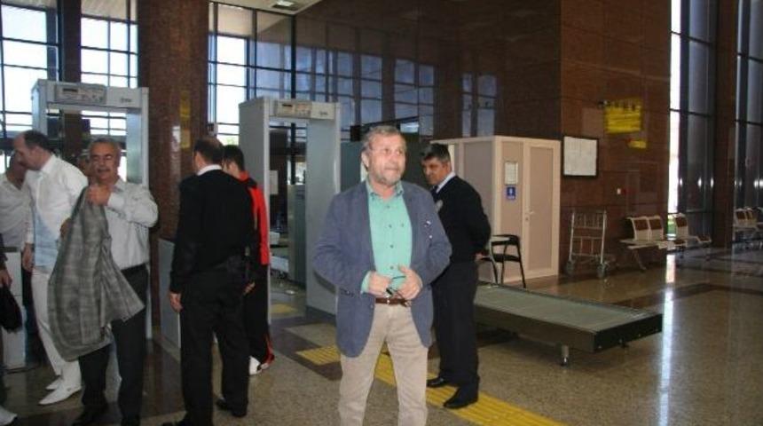 Bursaspor Kafilesi Mersin'e Geldi