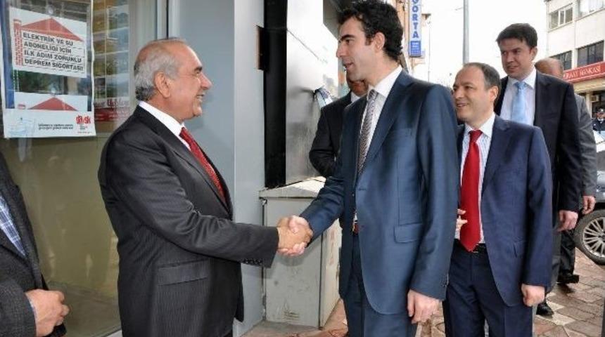 Suşehri&rsquo;nde Kentsel D&ouml;n&uuml;ş&uuml;m &Ccedil;alışmaları Başladı