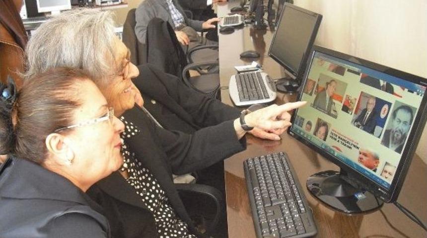Huzurevi Sakinlerine Yönelik İnternet Erişim Kursu Tamamlandı
