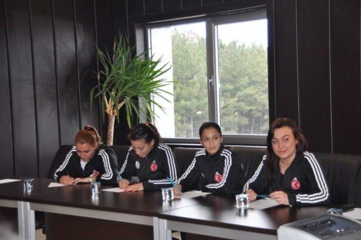 Omü Güreş Takımı Dünya Sıralamasında 1. Sırada G5