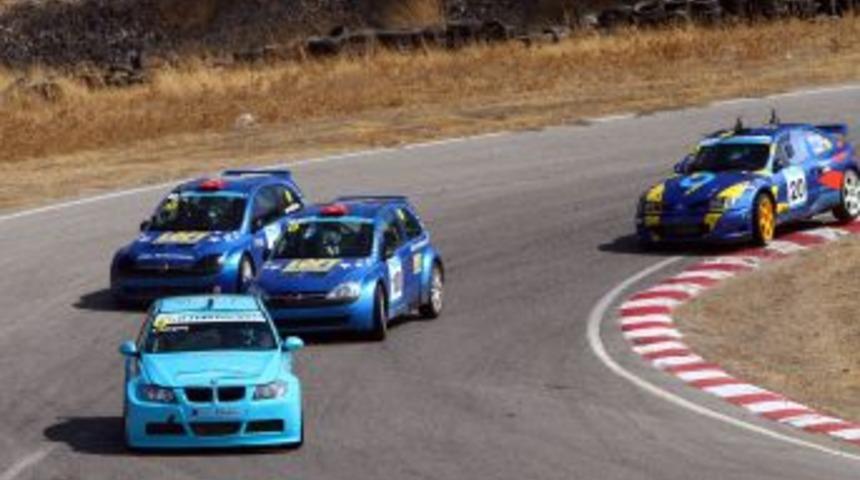 T&uuml;rkiye Pist Şampiyonası İzmir Yarışlarıyla Başladı