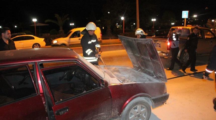 Hareket Halindeki Otomobil Yandı