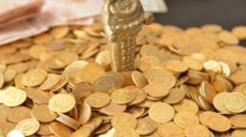 Sahte Altınla Vatandaşları Dolandıran Şebekenin 24 &Uuml;yesi Tutuklandı