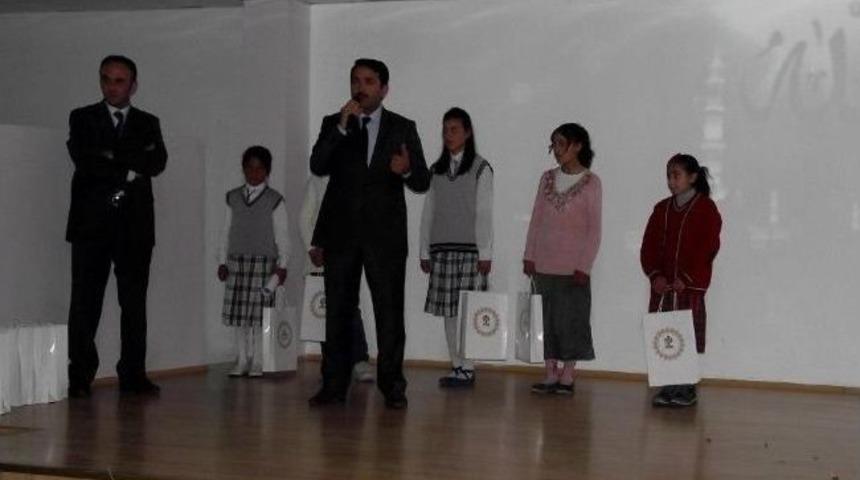 K&ouml;yr&uuml;k&ouml;y&rsquo;de O'nu En G&uuml;zel Kim Anlatır Yarışması