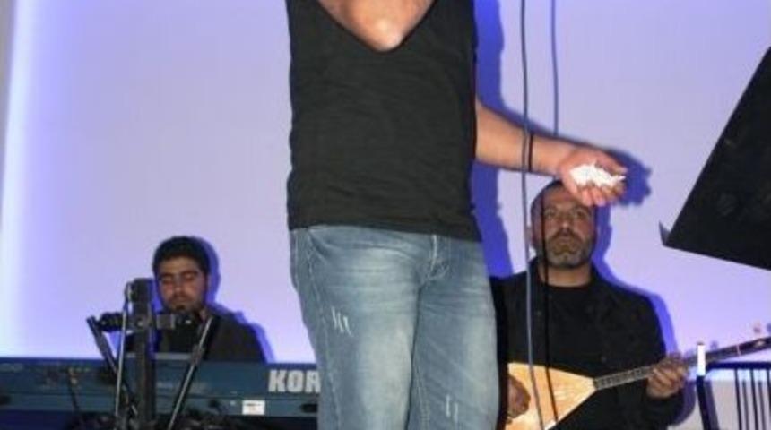 Van&rsquo;da Halit Bilgi&ccedil; Konseri