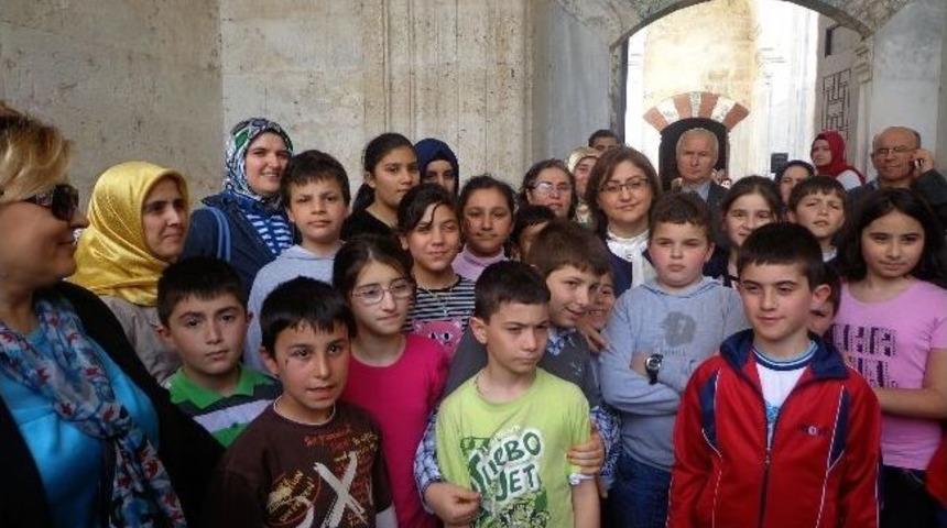 Bilgievi &Ouml;ğrencileri Fatma Şahin İle Buluştu