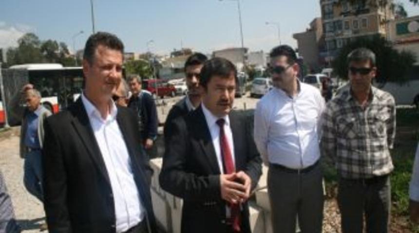 Ak Parti, Çiğli’deki Trafik Çilesini Eleştirdi