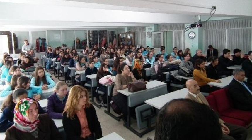 Lise &Ouml;ğrencilerine &ldquo;iş Arama Becerisi&rdquo; Semineri