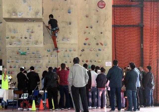 ‘omü Tanıtım Günü’ Gerçekleştirildi