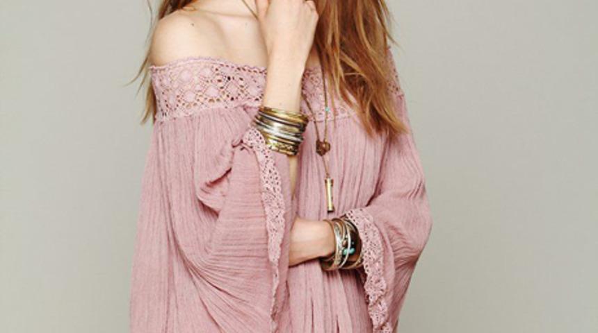 Omuz dekoltesi trendi y&uuml;kseliyor!