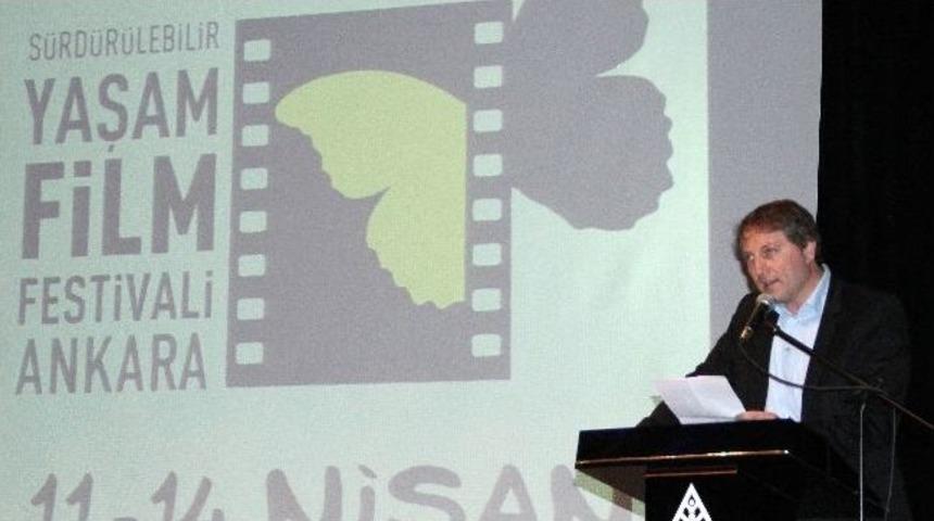 &Ccedil;ankaya'da S&uuml;rd&uuml;r&uuml;lebilir Bir Yaşam İ&ccedil;in &Ccedil;evreciler İş Başında