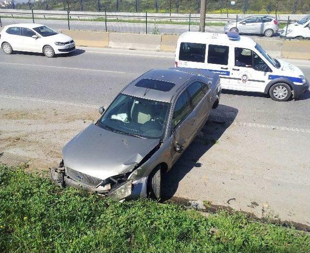 (özel Haber) Yaralı Kadın Ağabeyi Gelmeden Ambulansa Binmedi