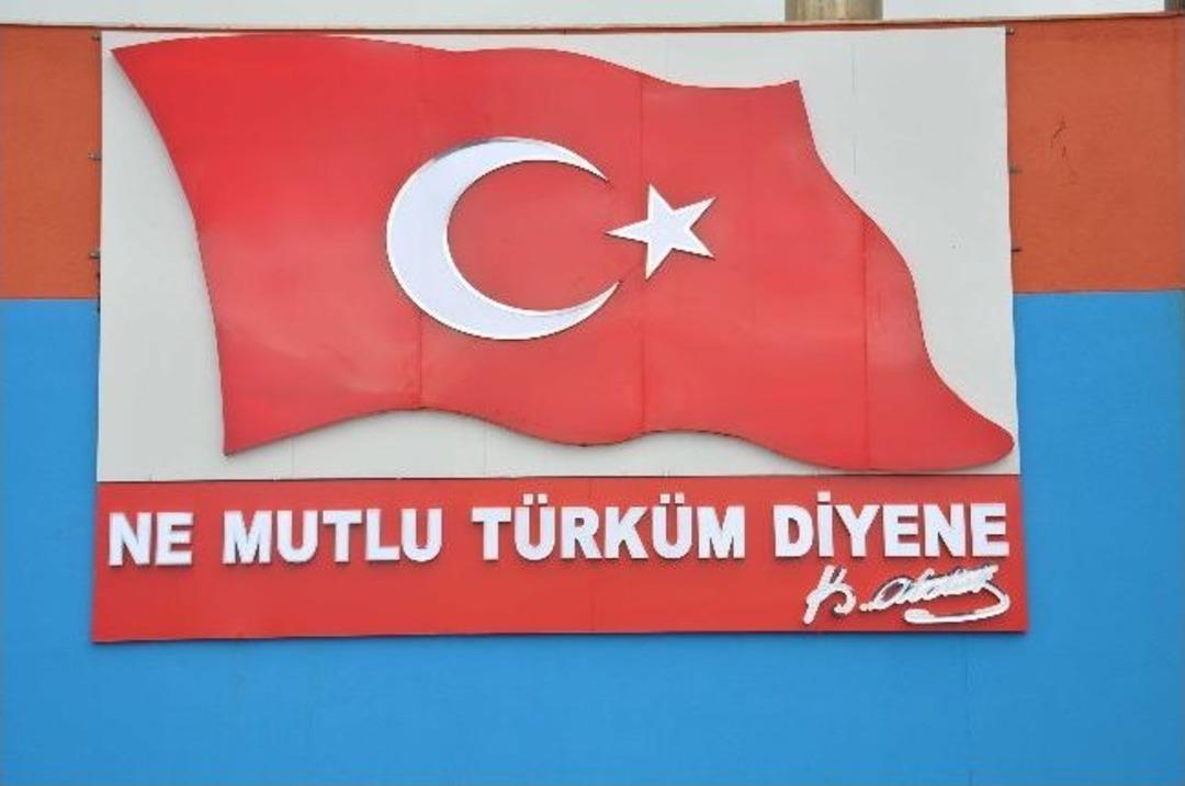(&ouml;zel Haber) Belediye Başkanının &ldquo;ne Mutlu T&uuml;rk&uuml;m Diyene&rdquo; Hassasiyeti