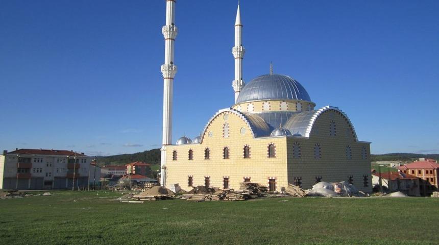 Efl&acirc;ni&rsquo;nin En B&uuml;y&uuml;k Camisi Ramazan'a Yetiştirilecek