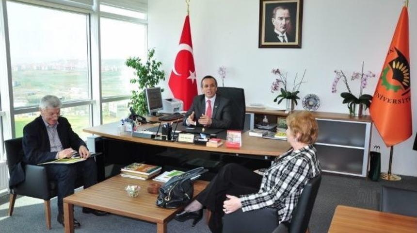 Bulgaristan Heyetinden Nk&uuml;&rsquo;ye Akademik Ziyaret