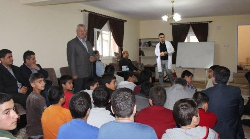 &Ouml;ğrencilere Diş Sağlığı Ve Diş Fır&ccedil;alama Teknikleri Anlatıldı