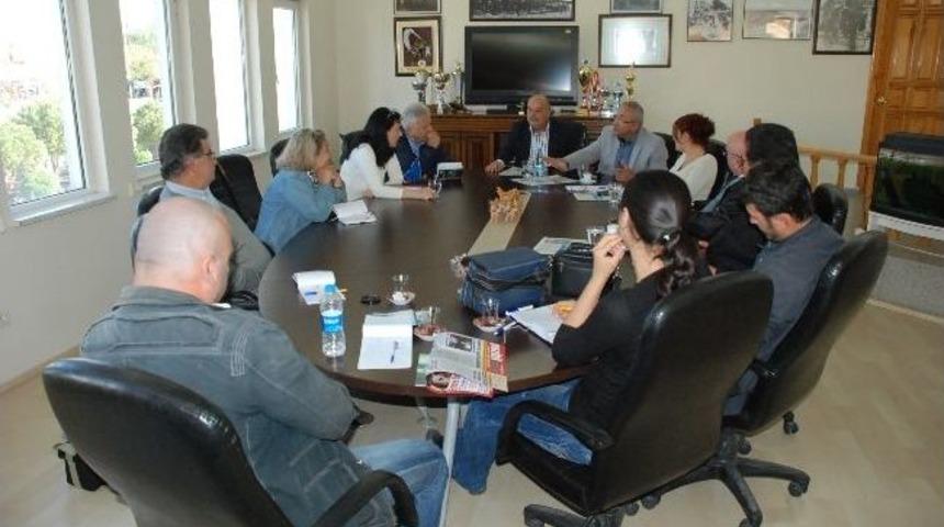 Başkan Kamacı; &ldquo;biz İşimize Bakıyoruz&rdquo;