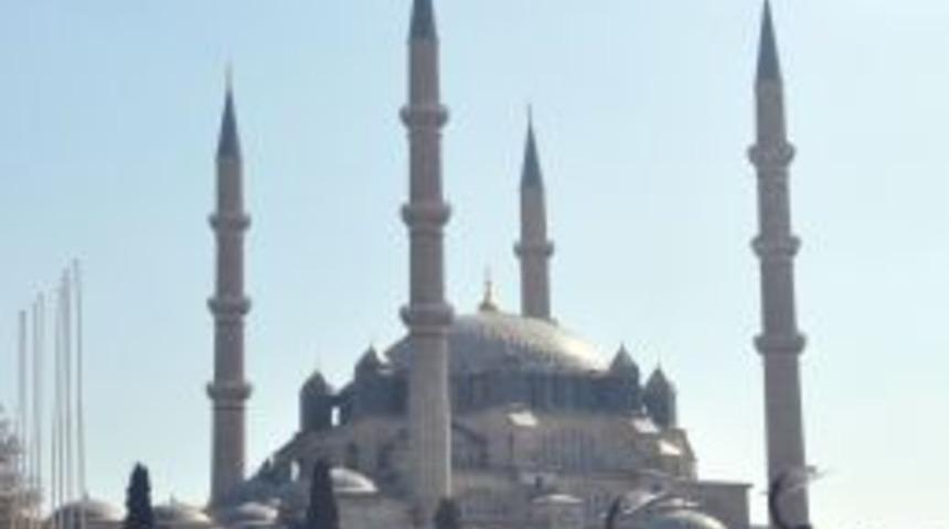 Tamaylıgil: Yazıklar Olsun Senin Mustafa Kemal'le Hemşehriliğine