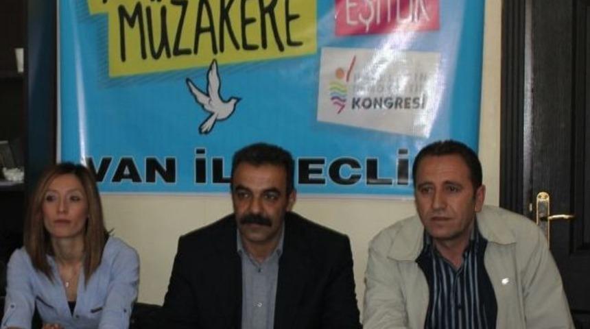 Van’da Hdk’dan Barış Sürecine Destek