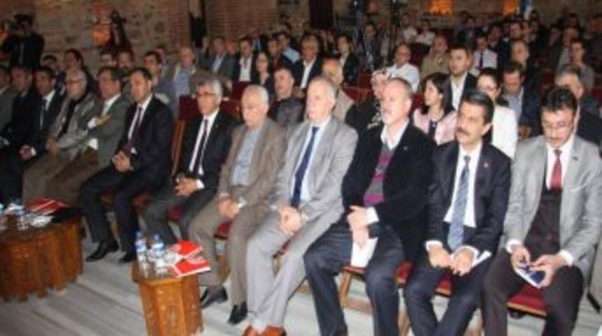 110 Bin Twit Incelendi: Sosyal Medyanın G&uuml;ndemi Başka