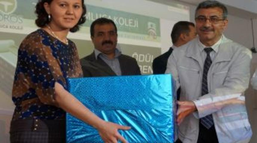 Kumluca'da Hem &Ouml;ğrenciler Hem &Ouml;ğretmenleri &Ouml;d&uuml;llendirildi