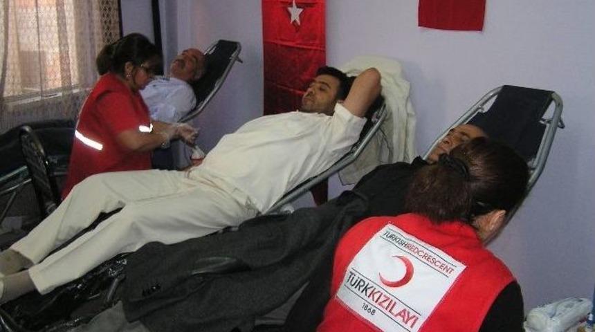 &Uuml;lk&uuml;c&uuml; İş&ccedil;ilerden Kan Kampanyasına Destek