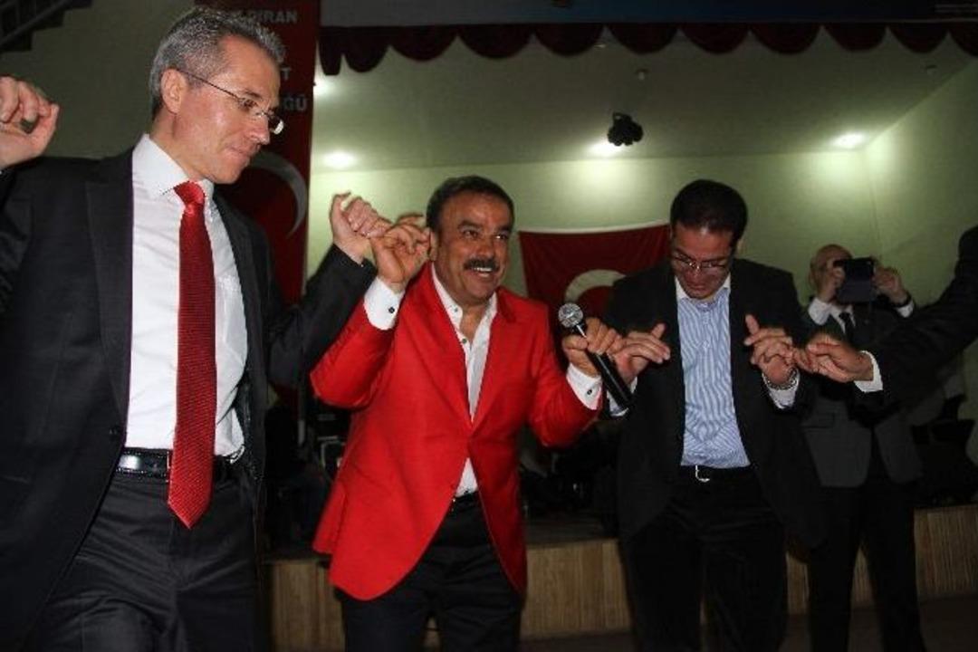 &Ccedil;aldıran&rsquo;da 210 Nisan Polis Haftası&rsquo; Konseri