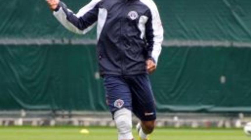 Kalu Uche: UEFA Avrupa Ligi Ma&ccedil;ı I&ccedil;in Kazanmalıyız